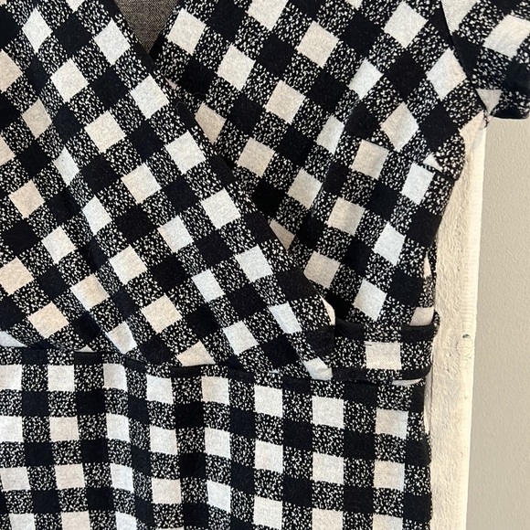 Gilli gingham black and white stretchy wrap checkered dress size small - Picture 6 of 8